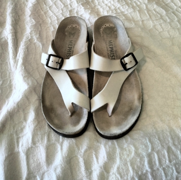 Mephisto Women's Helen White Sandals - Picture 3 of 6